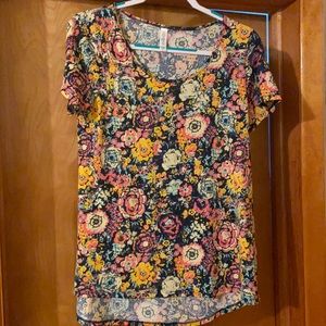 Lularoe floral perfect T